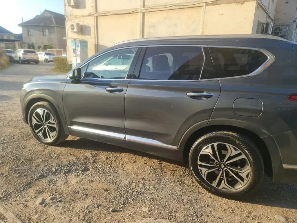 Hyundai Santa Fe, 2019, Бишкек
