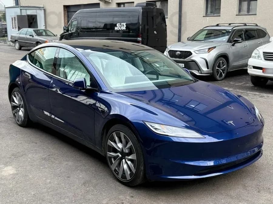 Tesla Model 3, 2025, Манас (Джалал-Абад)