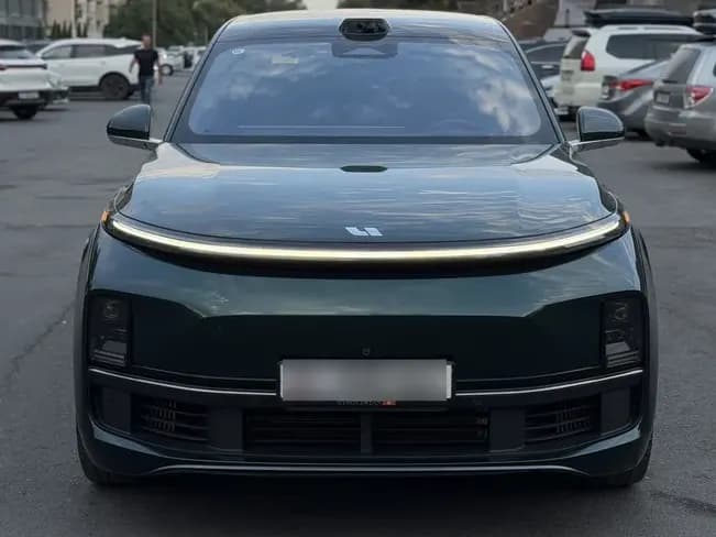Lixiang L8 Рестайлинг 1.5hyb AT 4WD, 2024, Бишкек