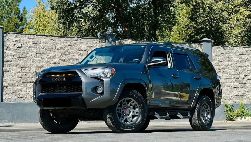 Toyota 4Runner, 2020, Unknown