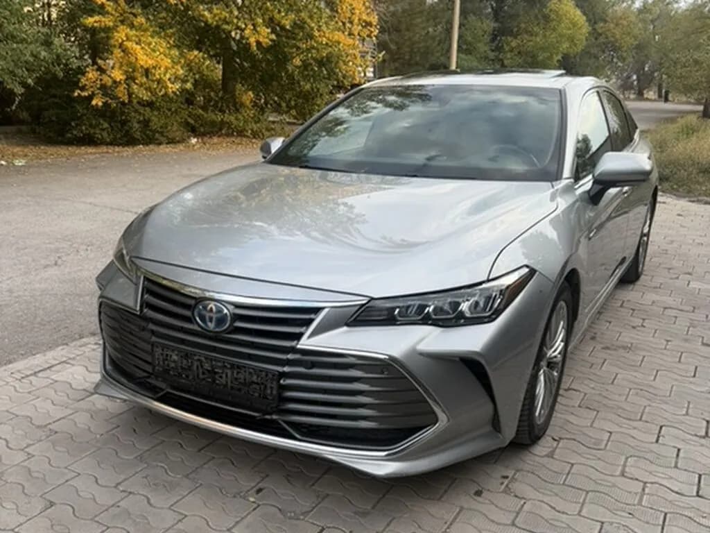 Toyota Avalon, 2018, Кара-Балта