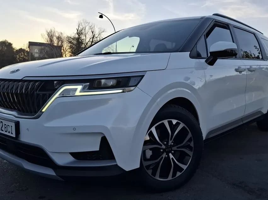 Kia Carnival, 2021, Бишкек