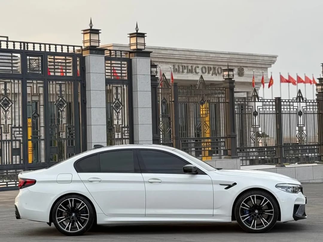 BMW M5, 2019, Unknown