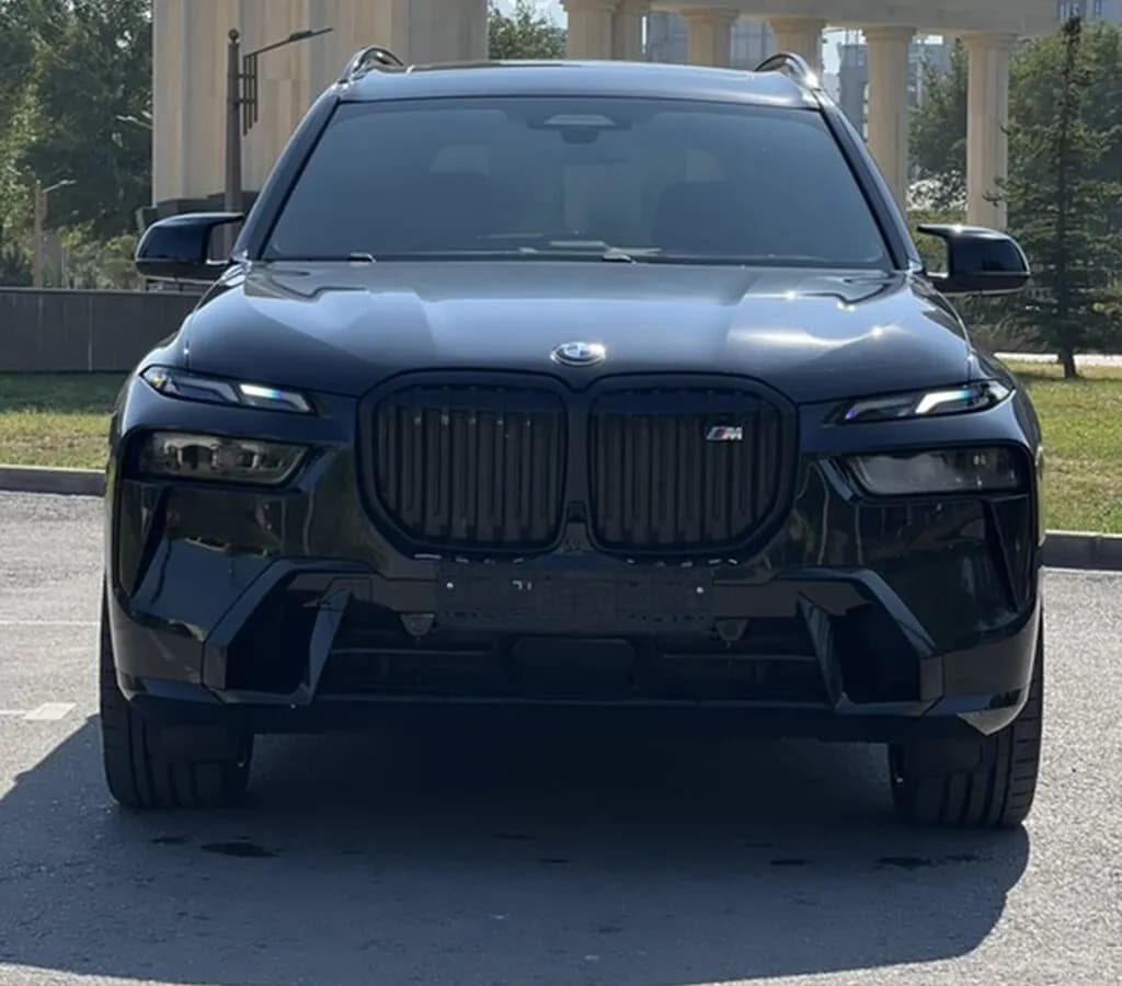 BMW X7, 2023, Бишкек