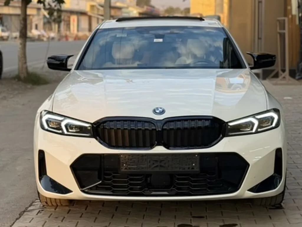 BMW 3 серии, 2023, Бишкек