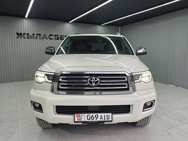 Toyota Sequoia, 2021, Ош