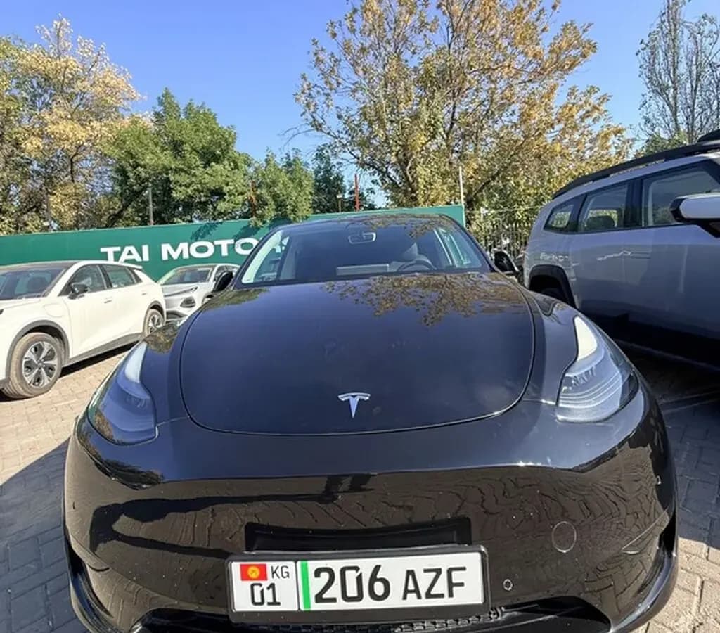 Tesla Model Y, 2023, Бишкек