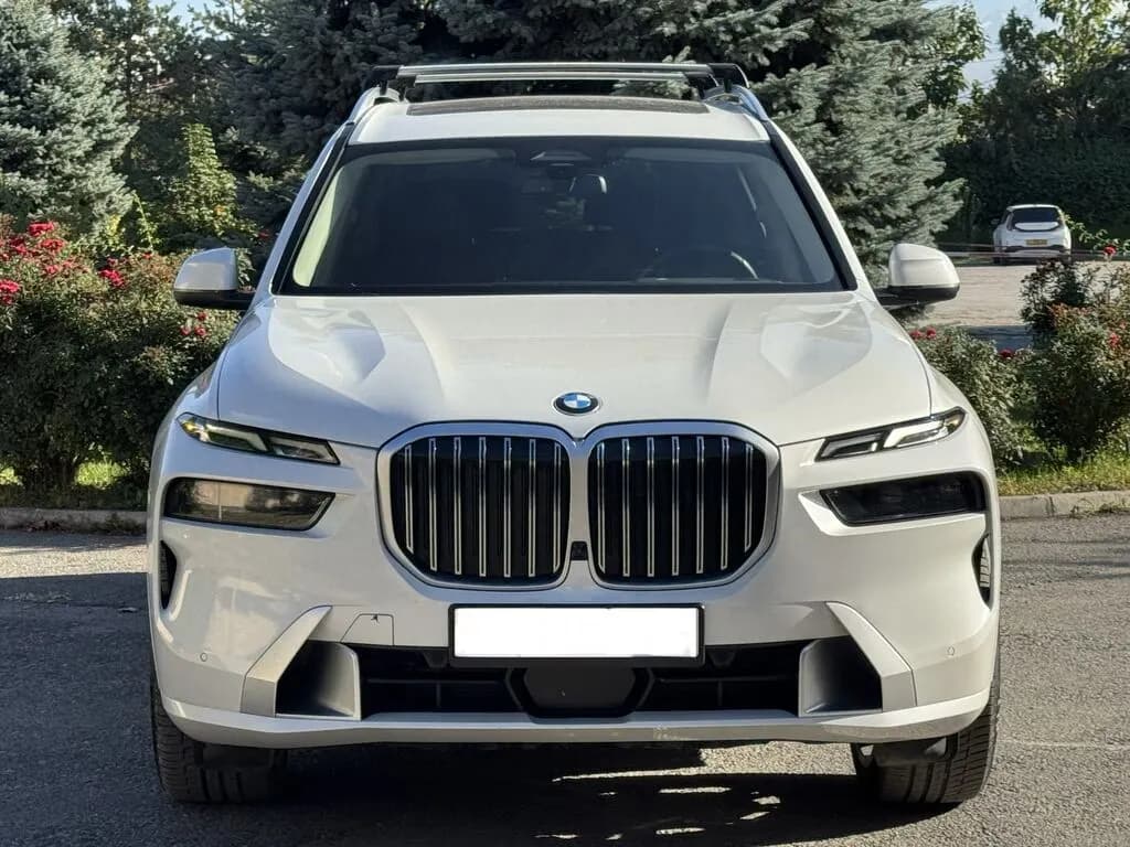 BMW X7, 2023, Бишкек