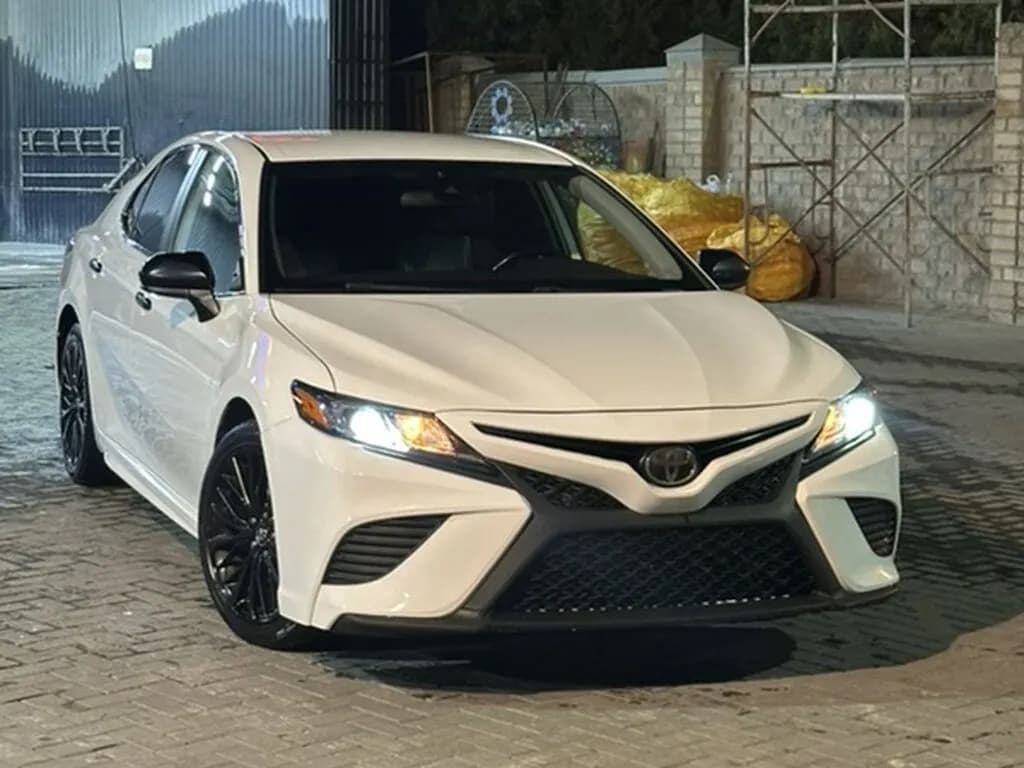 Toyota Camry, 2019, Бишкек