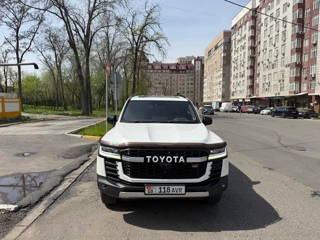Toyota Land Cruiser, 2021, Unknown