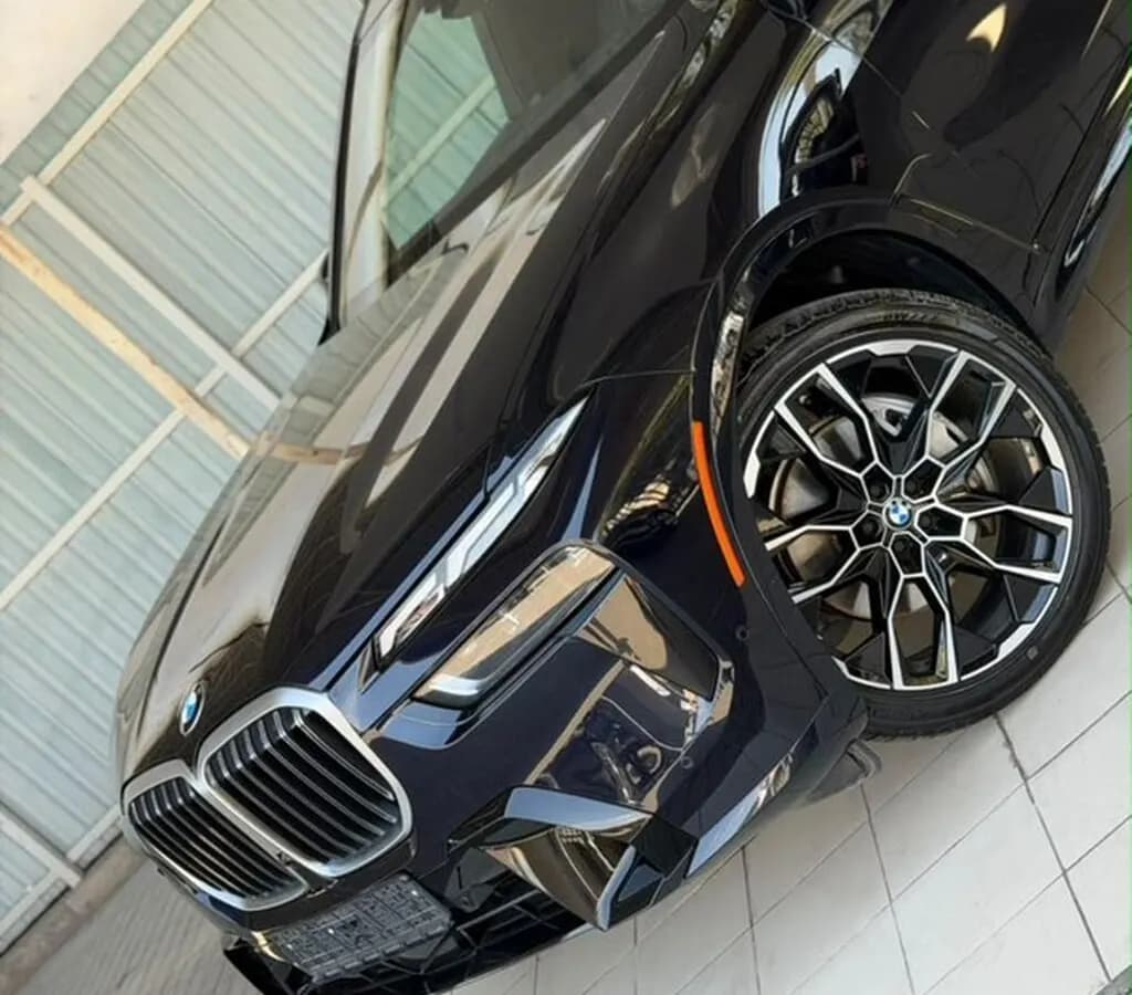 BMW X7, 2024, Бишкек