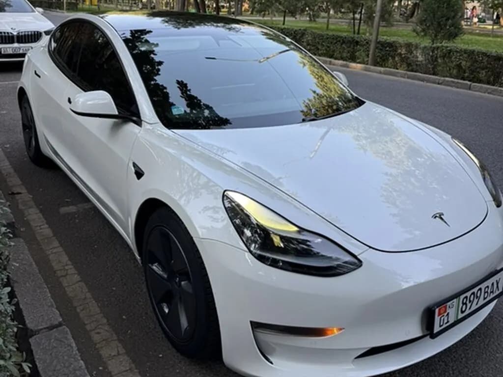 Tesla Model 3, 2021, Бишкек