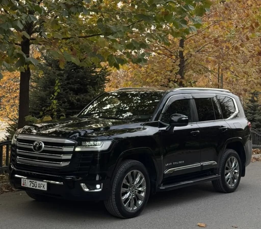 Toyota Land Cruiser, 2025