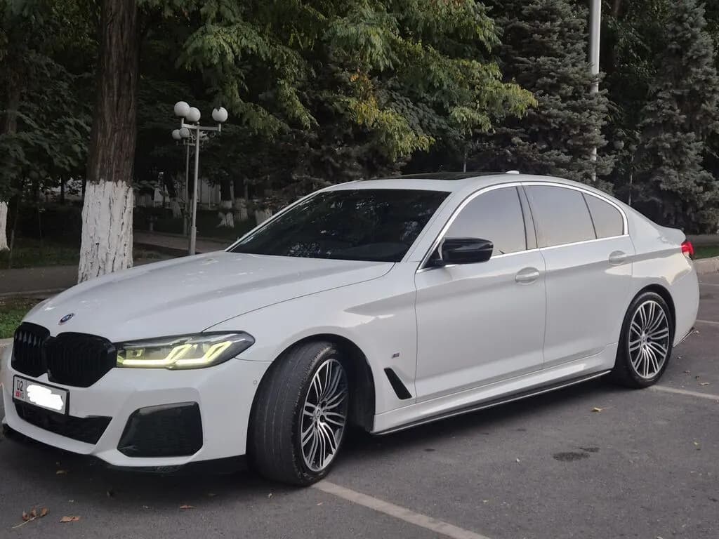 BMW 5 series, 2022, Unknown