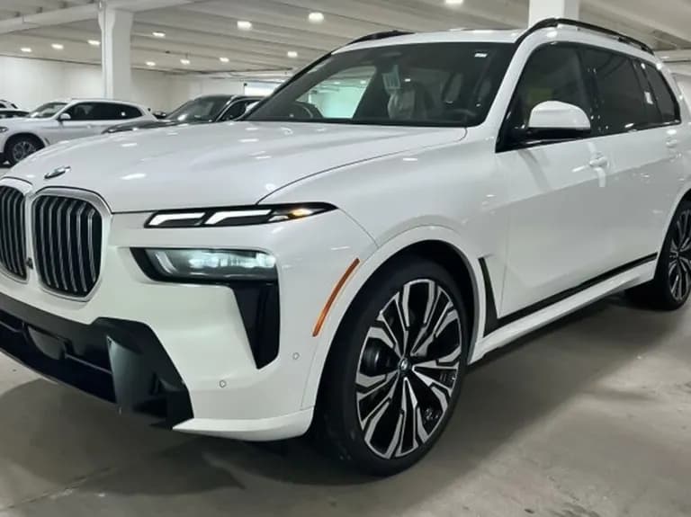BMW X7, 2023, Unknown