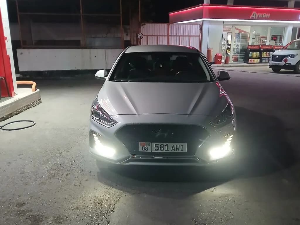 Hyundai Sonata, 2022, Unknown
