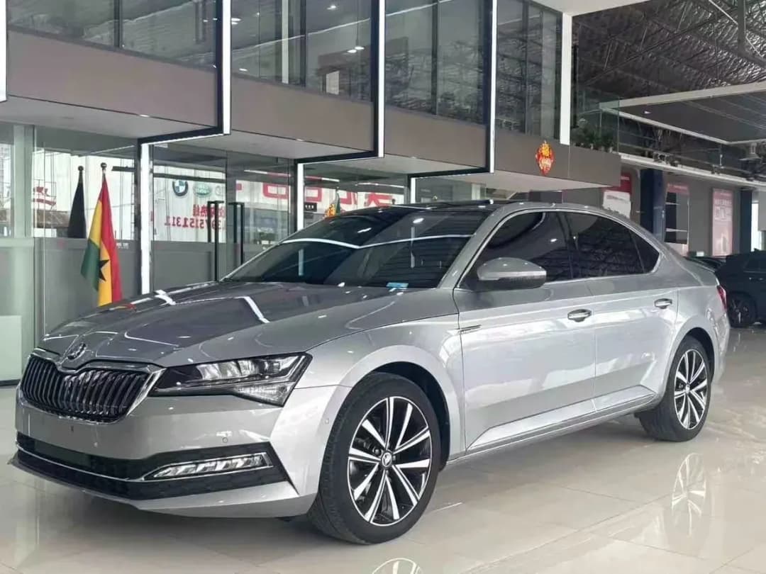 Skoda Superb, 2023, Китай