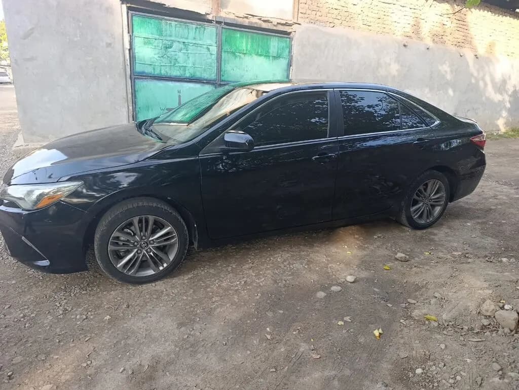 Toyota Camry, 2017, Кызыл-Кия