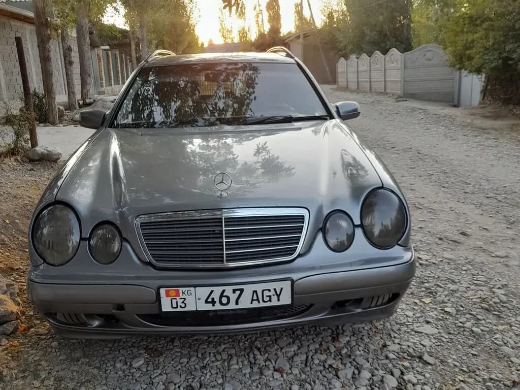Mercedes-Benz E-Class, 2022, Раззаков