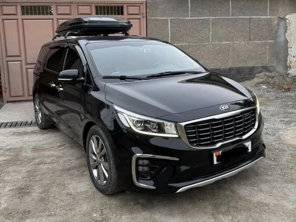 Kia Carnival, 2021, Ош