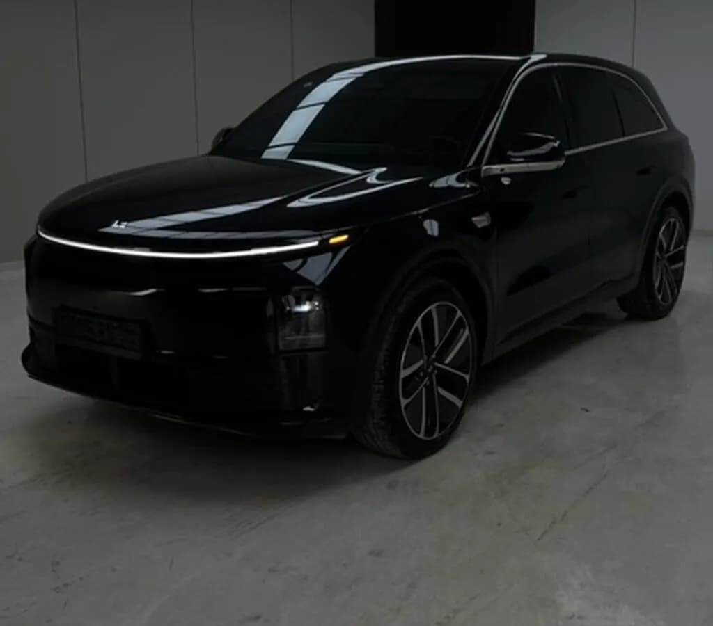 Li Auto (Lixiang) L6, 2025, Бишкек