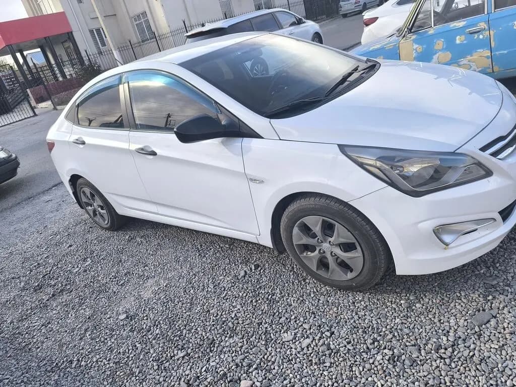 Hyundai Solaris, 2015, Балыкчы