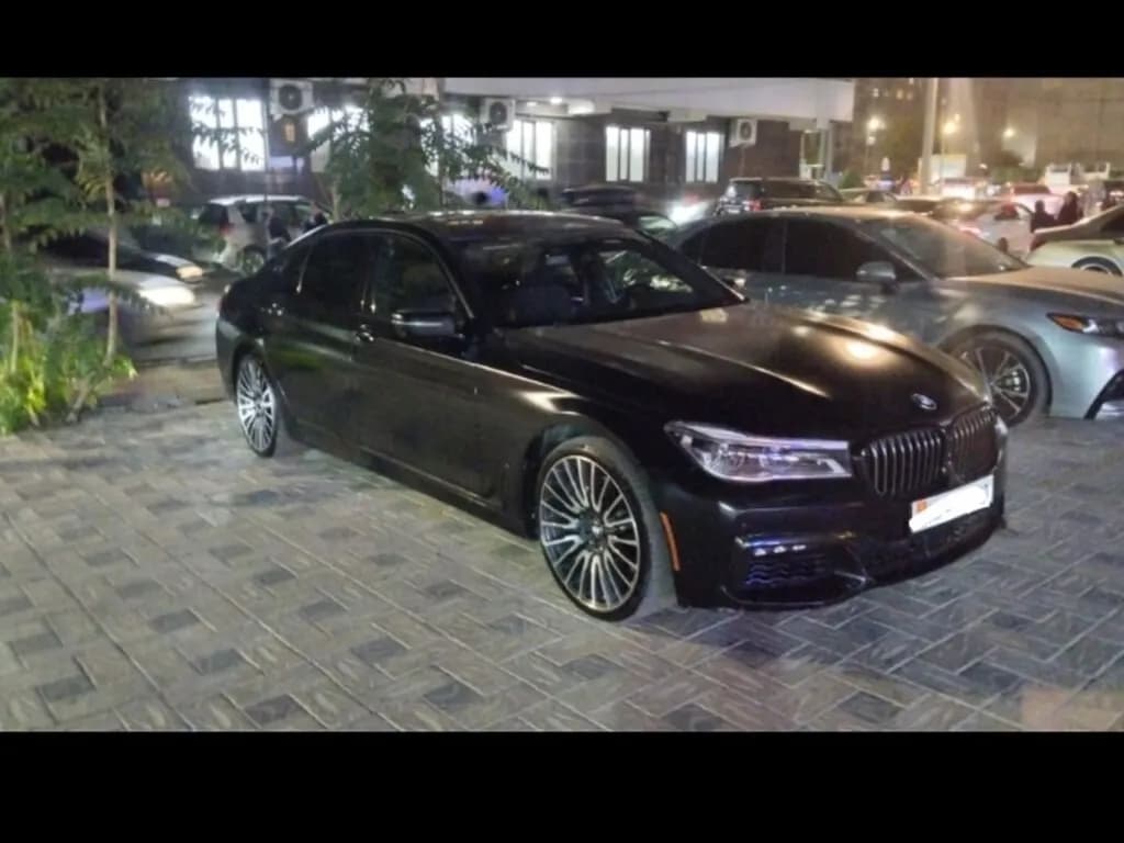 BMW 7 серии, 2019, Бишкек