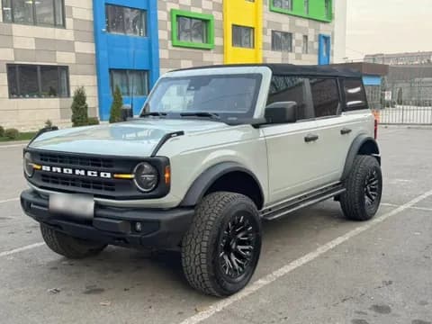 Ford Bronco