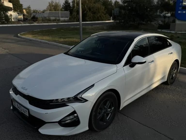 Kia K5, 2022, Unknown