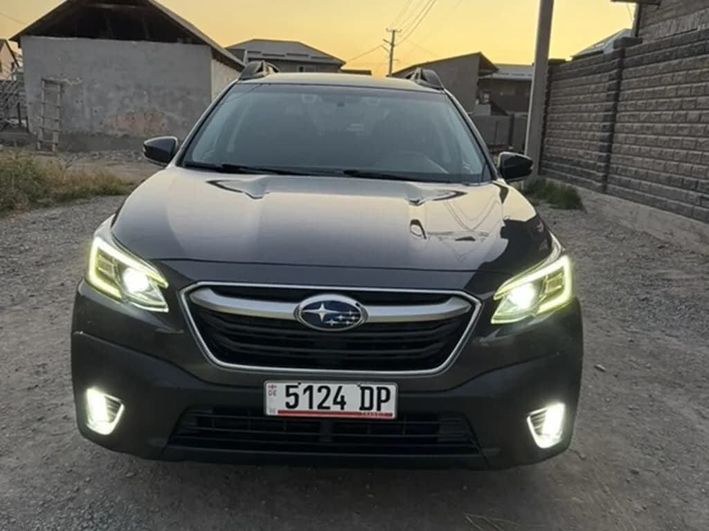 Subaru Outback, 2021, Unknown