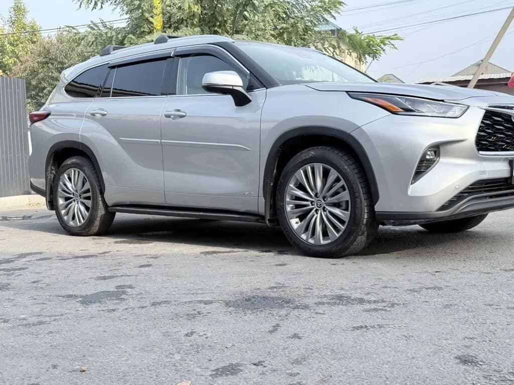 Toyota Highlander, 2022, Бишкек