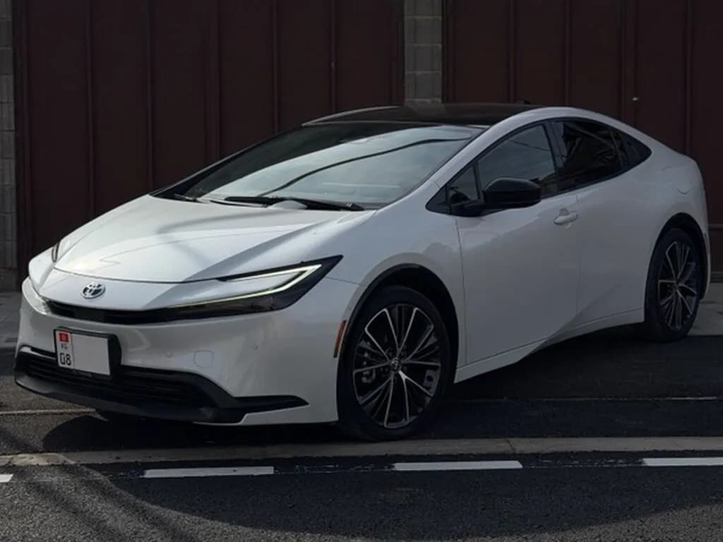 Toyota Prius, 2023, Бишкек