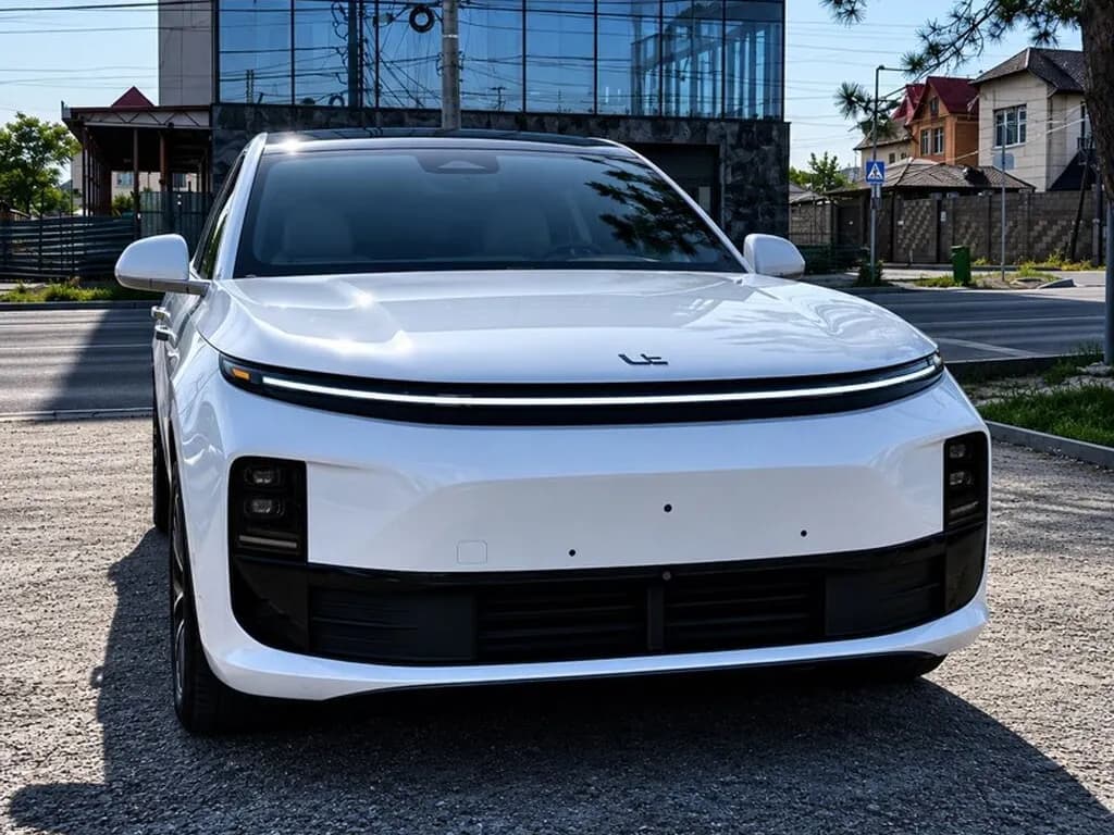 Li Auto (Lixiang) L6, 2024, Бишкек
