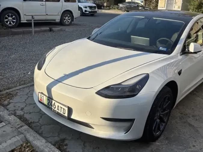 Tesla Model 3, 2021, Бишкек