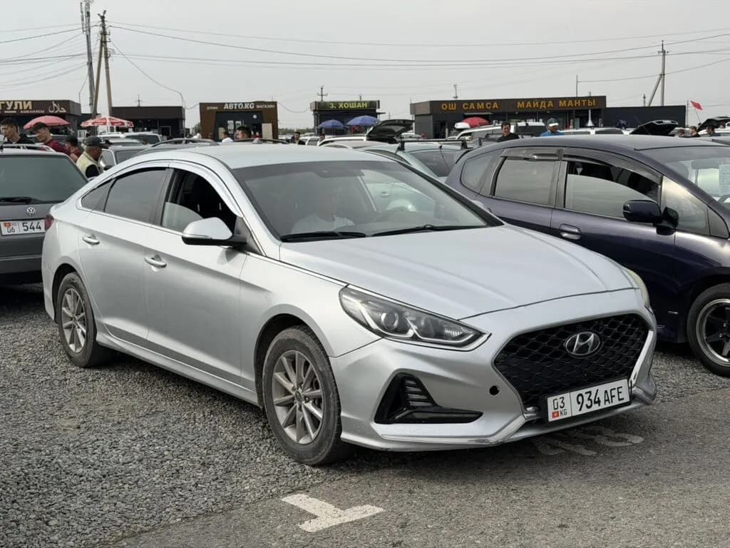 Hyundai Sonata, 2022, Unknown