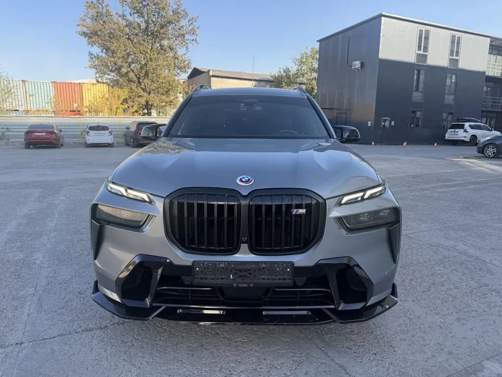 BMW X7, 2023, Бишкек
