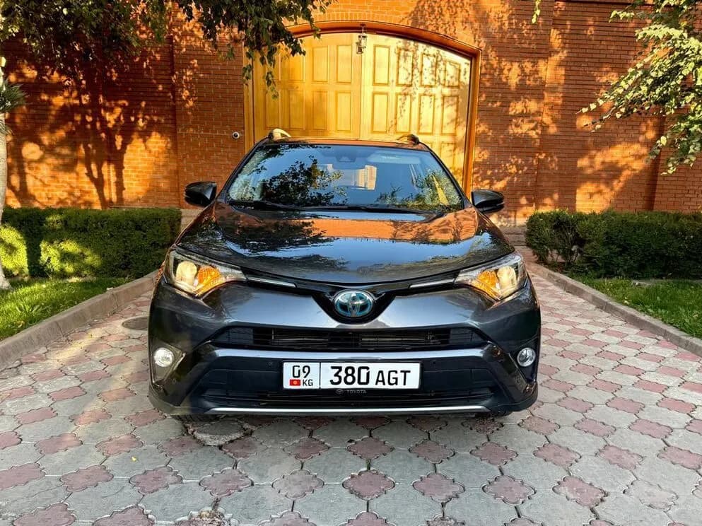 Toyota RAV4, 2016, Бишкек