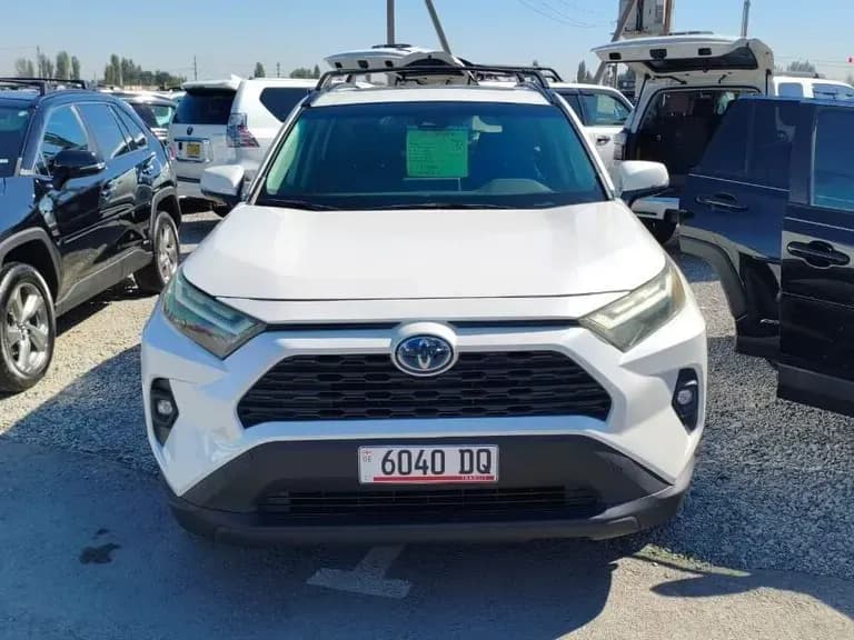 Toyota RAV4, 2022, Бишкек