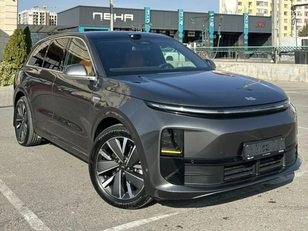 Li Auto (Lixiang) L6, 2025, Бишкек