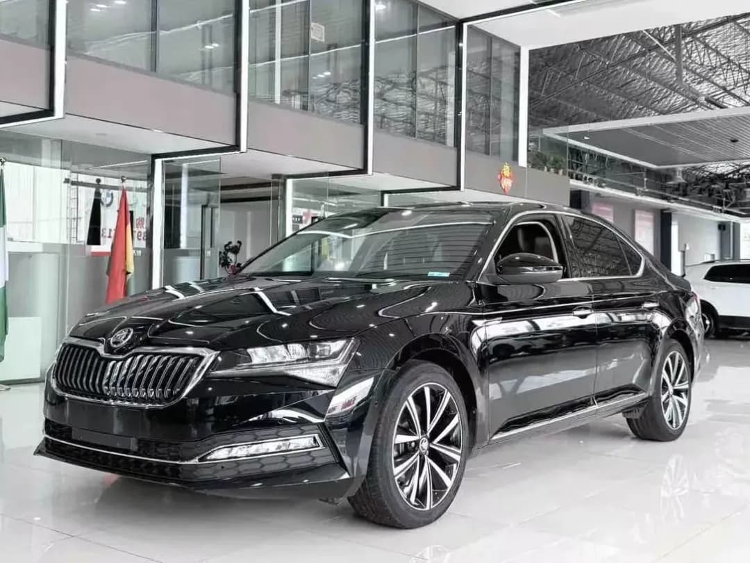 Skoda Superb, 2023, Китай