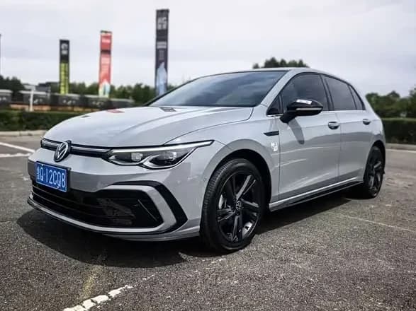 Volkswagen Golf, 2023, Китай