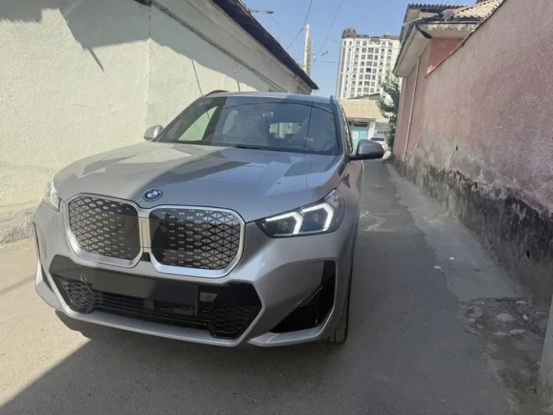 BMW iX1, 2026, Ош