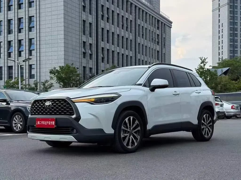 Toyota Corolla Cross, 2022, Бишкек