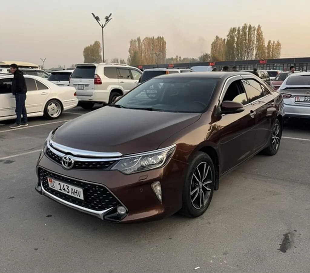 Toyota Camry, 2017