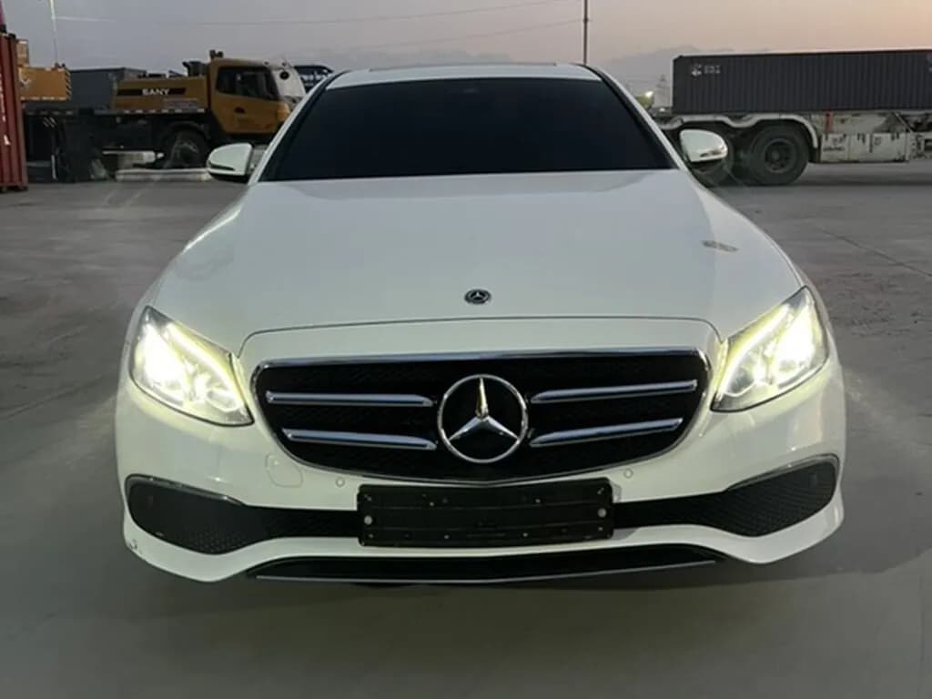 Mercedes-Benz E-Класс, 2020, с. Комсомольское