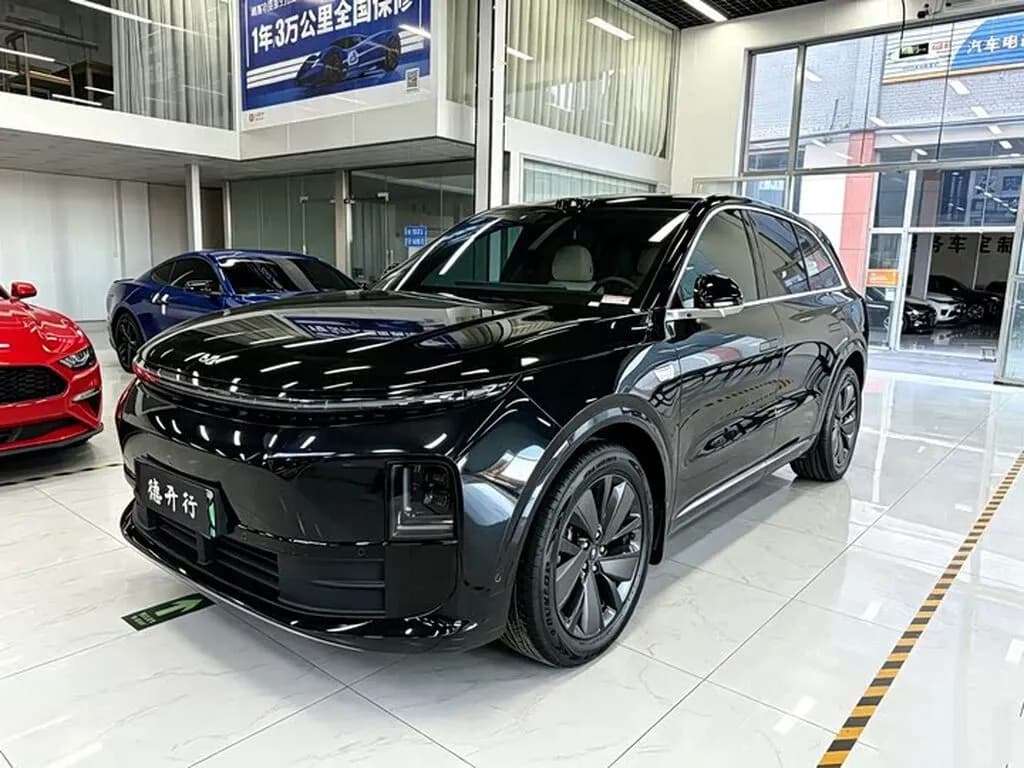 Li Auto (Lixiang) L6, 2025, Бишкек