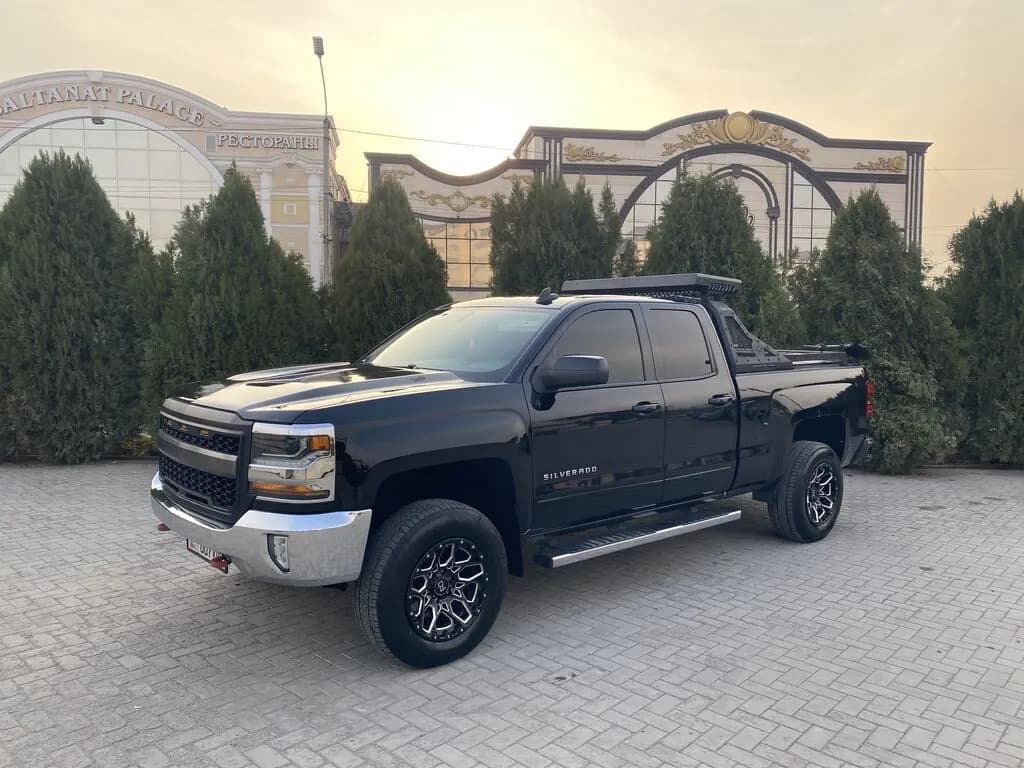 Chevrolet Silverado, 2017, Бишкек