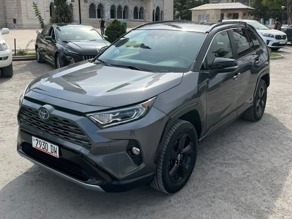 Toyota RAV4, 2020, Бишкек