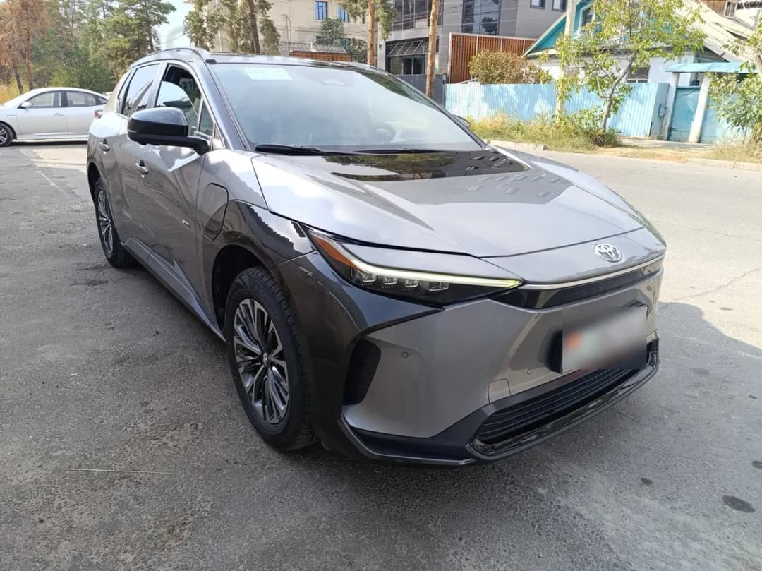 Toyota bZ4X, 2022, Бишкек