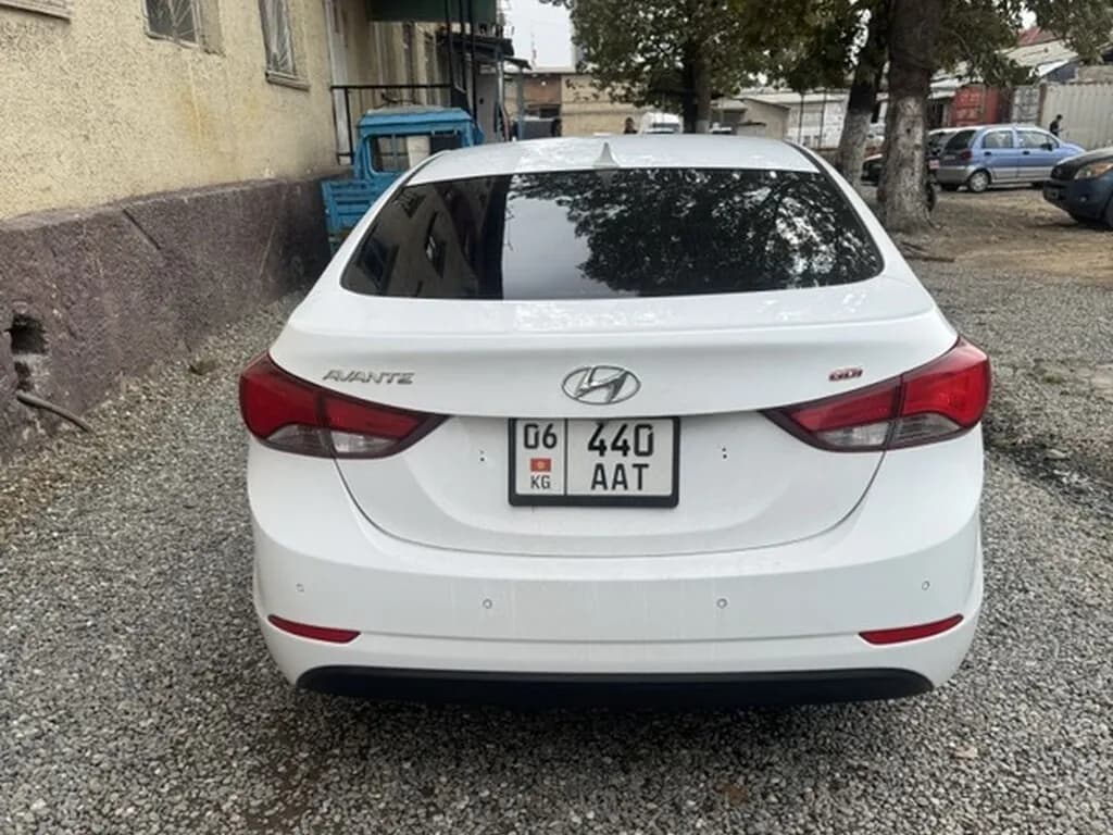 Hyundai Avante, 2016, Ош